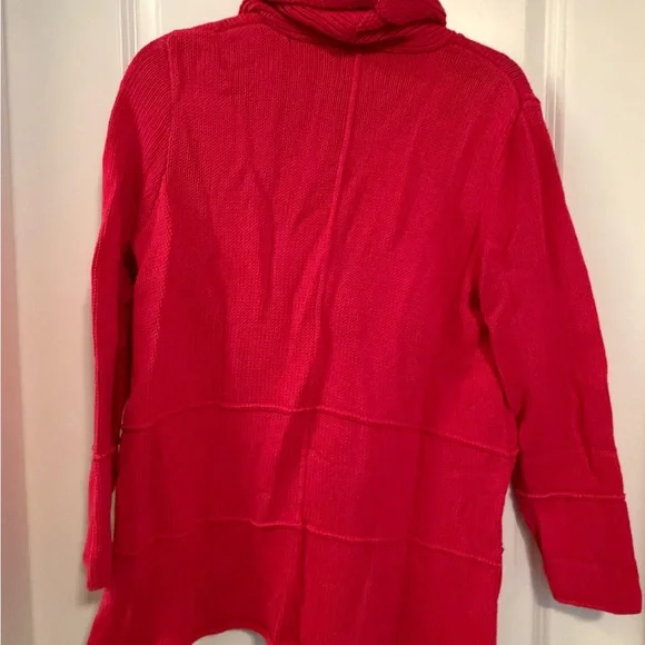 Pur Women's Vibrant Pink Cardigan with Bold Buttons - Picture 2 of 2